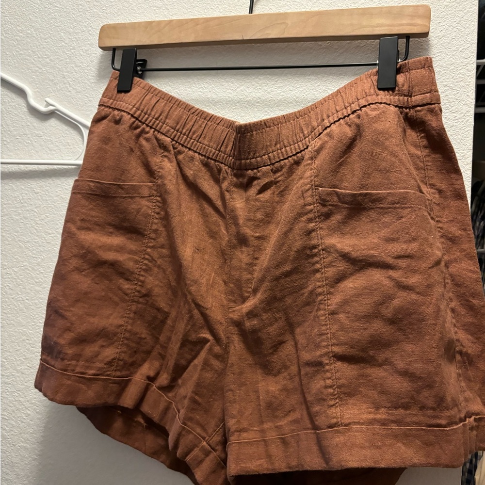Old Navy Women's Brown Cargo Shorts